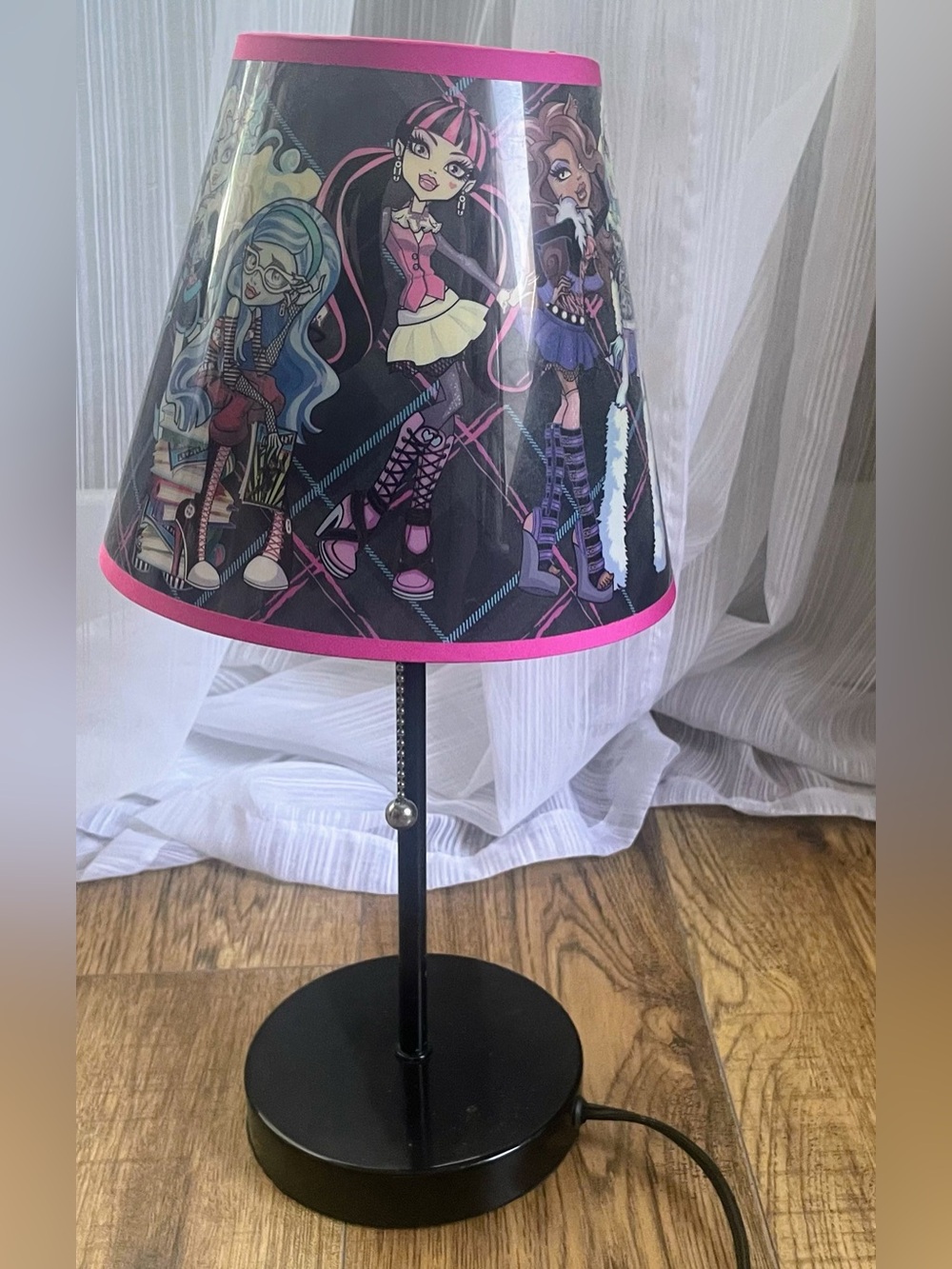 Mattel Black and Pink Character Table Lamp